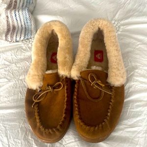 EMS women’s slippers